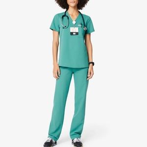 FIGS SET: LIMITED EDITON MARINE WOMEN’S SCRUBS (M)